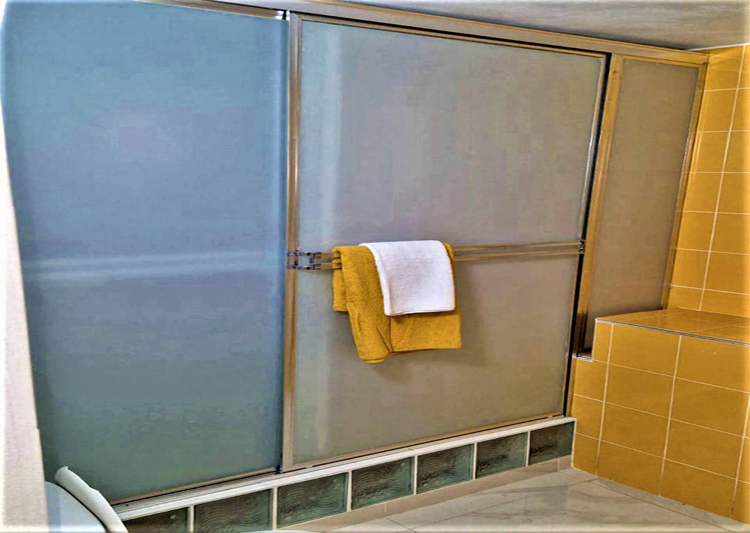 LaVee Image 5